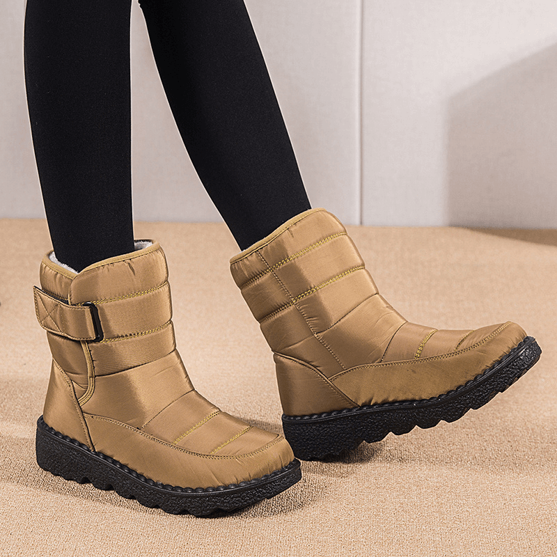 Bota Feminina de Inverno Impermeável Amarelo 8
