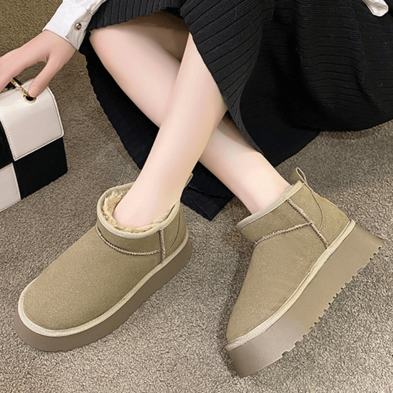 Bota Feminina Cano Curto Cinza 3