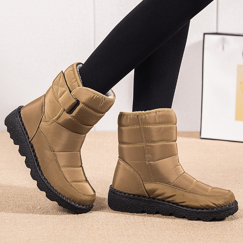 Bota Feminina de Inverno Impermeável Amarelo 9