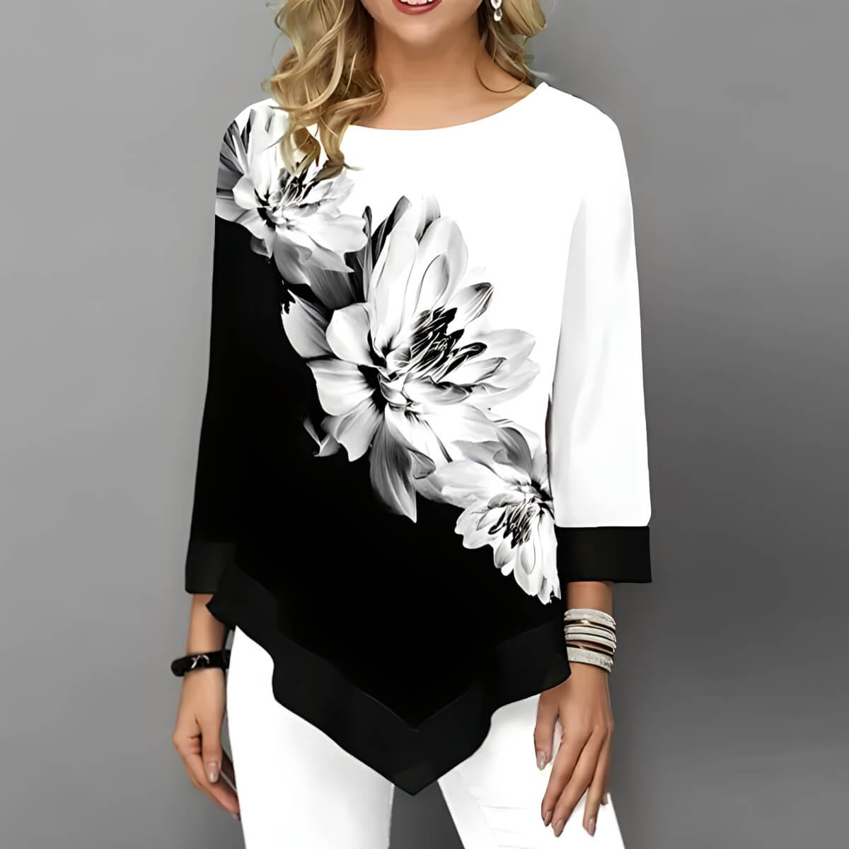 Blusa Floreada Preto 3