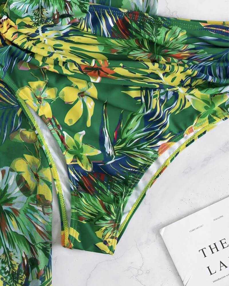 Conjunto Biquíni e Saída de Praia