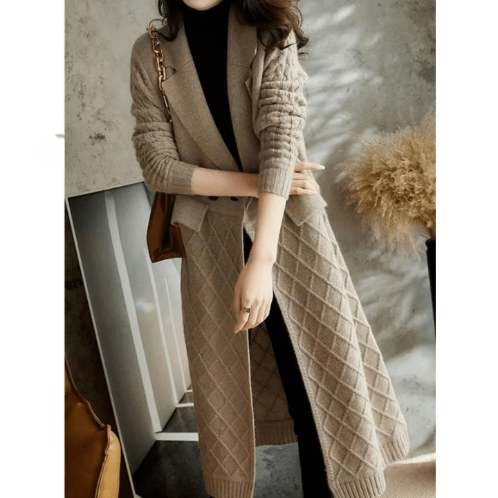 Cardigan Feminino de Lã Alongado Tricot Trabalhado com Gola Blazer Tamale
