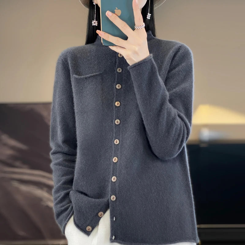Cardigan Feminino de Lã Cinza 04