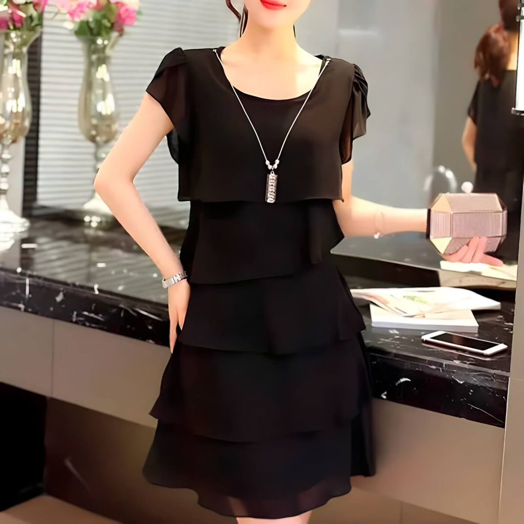 Vestido Curto em Camadas Preto 3