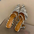 Scarpin Salto Taça Alto Preto e Branco 2