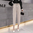 Calça Slim de Alfaiataria com Cinto Bege 4