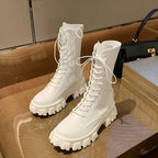 Coturno Feminino Cano Médio Tratorado Castle