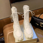 Coturno Feminino Cano Médio Tratorado Castle