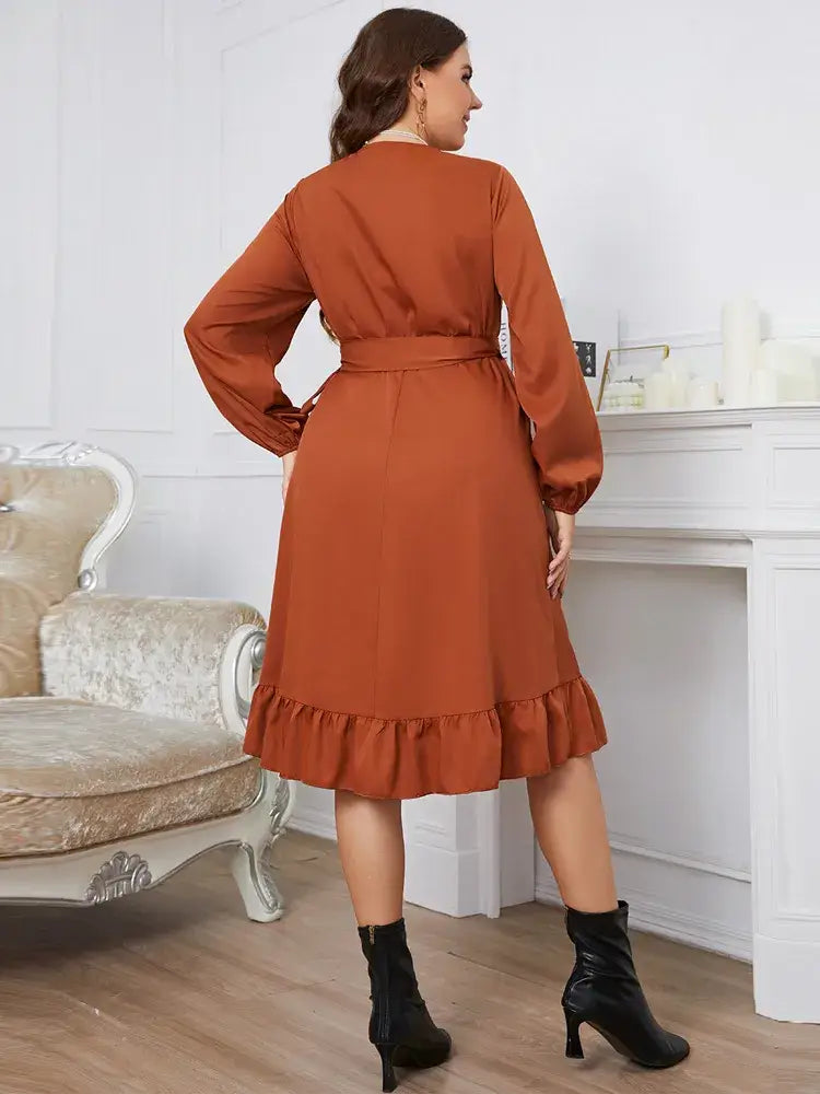 Vestido Mídi Transpassado Feminino - Plus Size