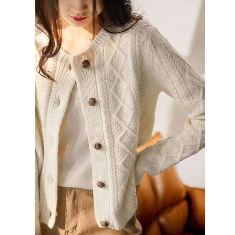 Cardigan Feminino de Lã Curto Branco 3